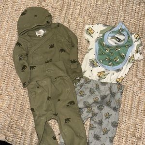 Baby Clothing Set: Star Wars and Bears!